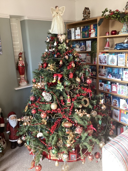 The ultimate SHOW US YOUR TREE megathread!