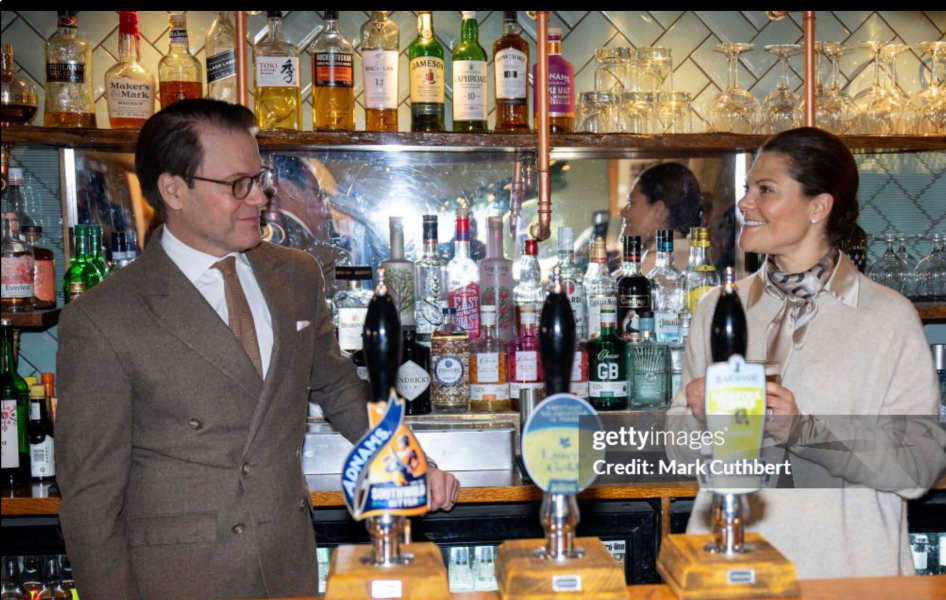 Royal Style: Never knowingly under-jewelled, let's be like Daisy and shine!