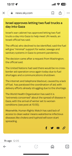 Israel has bombed the front of a hospital / 2