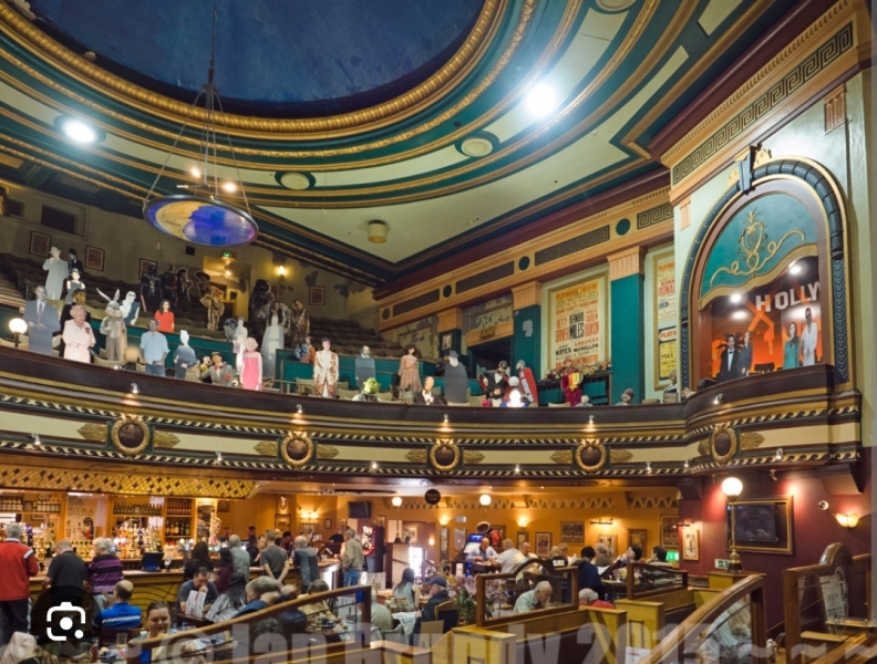 To praise Wetherspoons