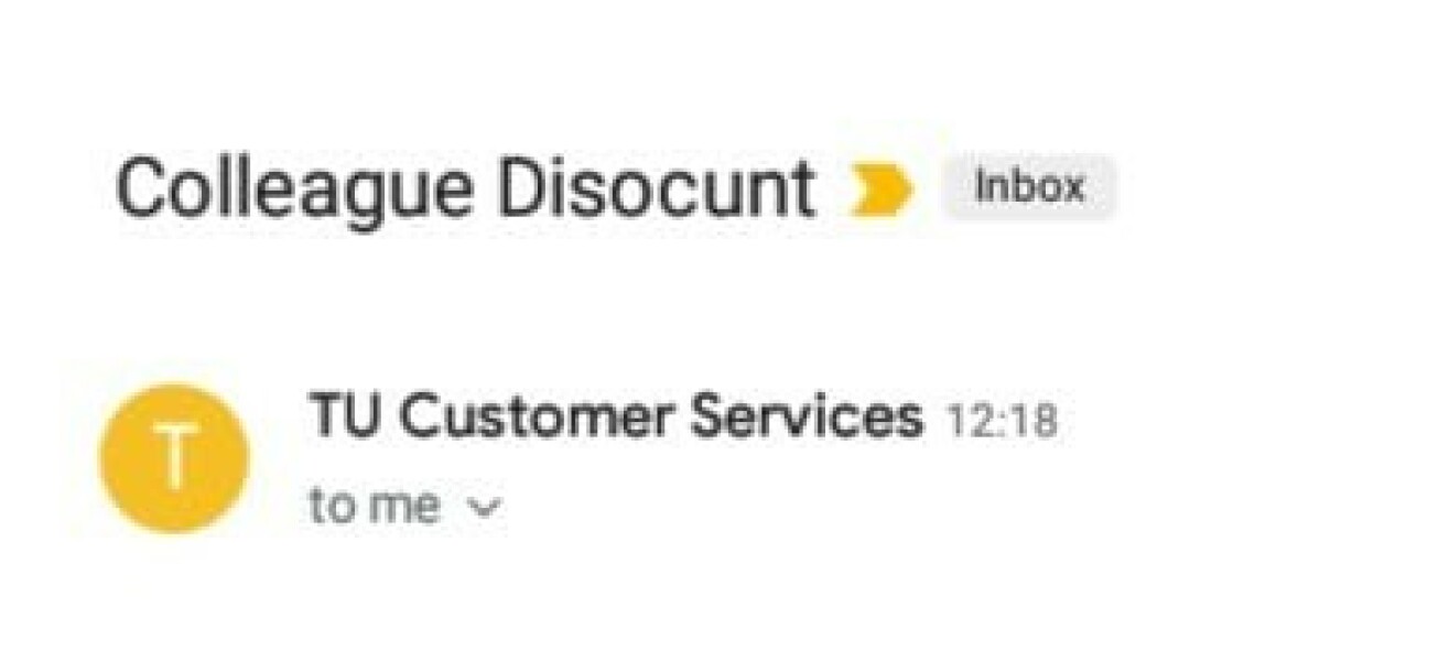 This is why you shouldn't read your emails in public