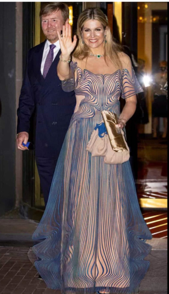 Royal Style: Never knowingly under-jewelled, let's be like Daisy and shine!