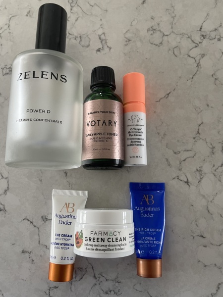 Do you get the urge to splurge on beauty products? Are your cupboards full of your stash? Join this group of beauty addicts!