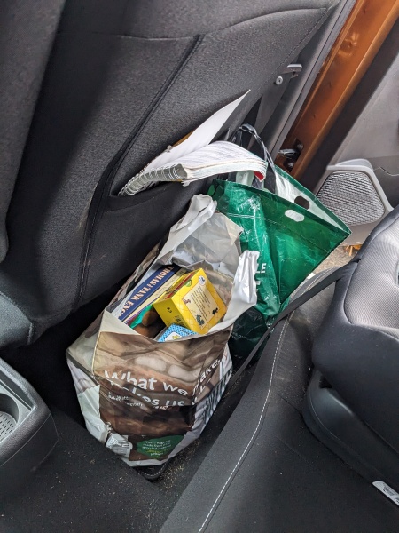 Hand hold - declutter diary