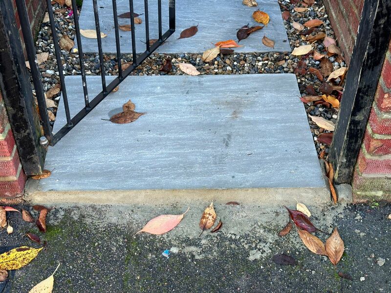 Is this paving done correctly