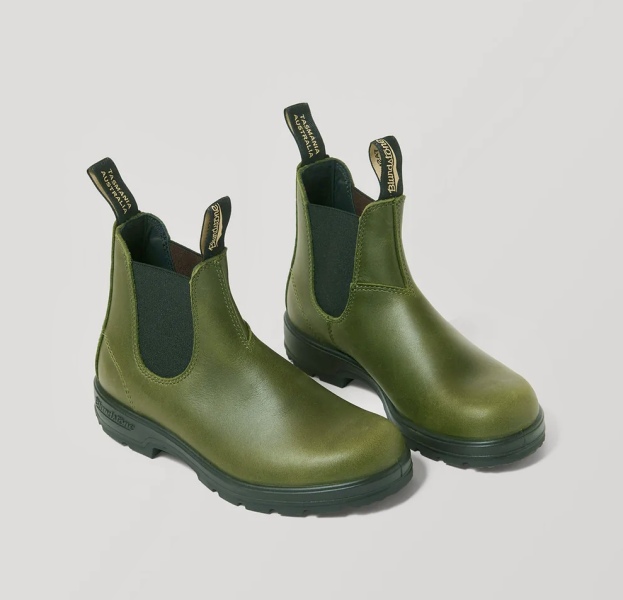 Toasties hoping for a sale while sailing into Christmas