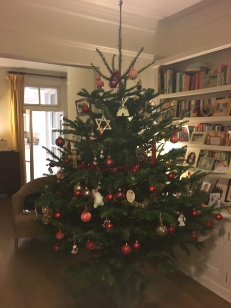 The ultimate SHOW US YOUR TREE megathread!