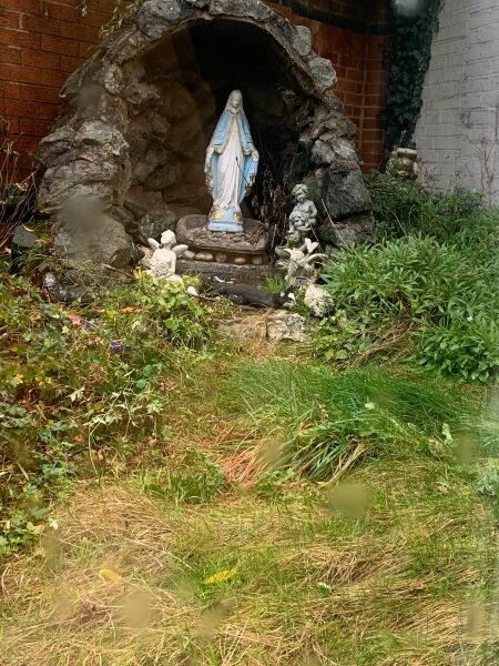 House with a small garden if you have kids?