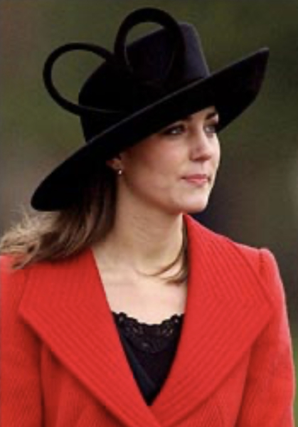 Royal Style: Never knowingly under-jewelled, let's be like Daisy and shine!