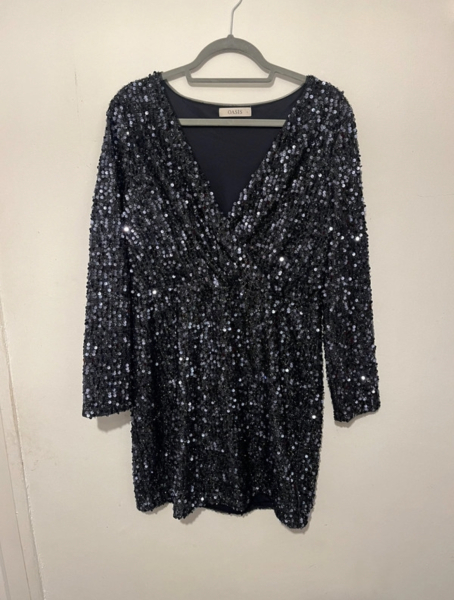 What shoes & accessories with this dress?