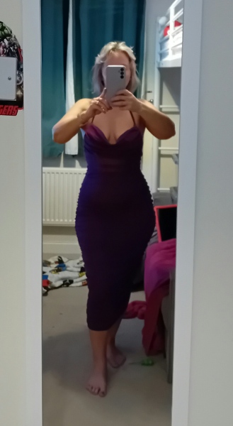 Show me your Christmas party dress!