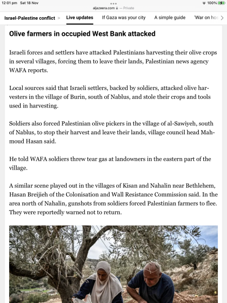 Israel has bombed the front of a hospital / 2