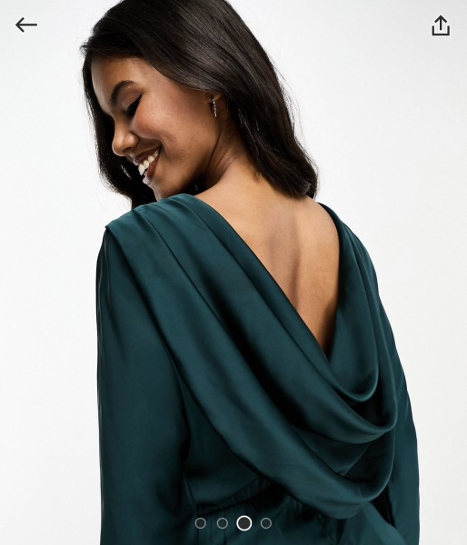 What colour nail to go with this dress?