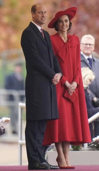 Royal Style: Never knowingly under-jewelled, let's be like Daisy and shine!