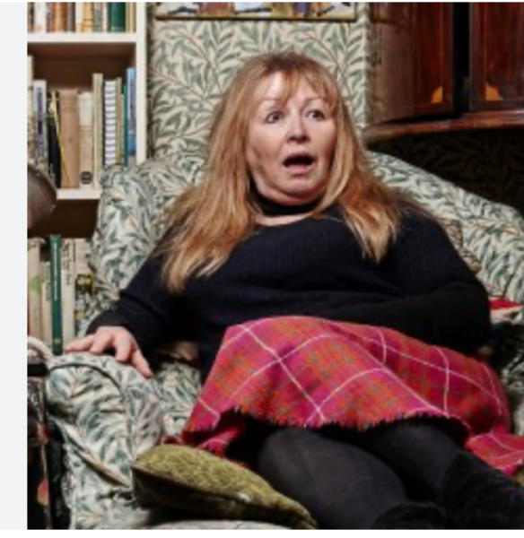 How to dress like a frazzled English woman?