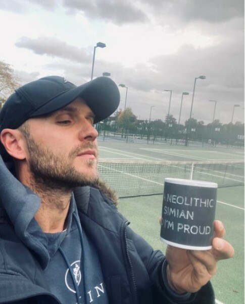 MAFSUK 11 Keep calm and have a pie.  Or twenty.   Will you still  prioritise Georges if yer da disinherits ye?     There lies conniption territory.