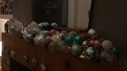 Bauble wreath