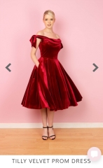 Show me your Christmas party dress!