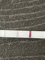 Is this a positive pregnancy test?!?