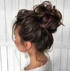 How to do a messy voluminous bun?