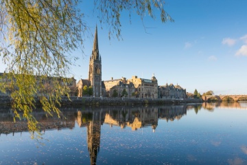 To feel like moving to Scotland might be a bad idea?