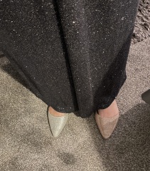 Which shoes with this dress?