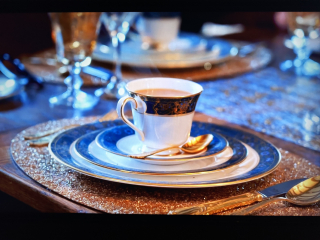 MAFSUK 10 - it puts the filler in its skin or else it gets the hose again.  It rubs the shiny lotion on its skin - it does this whenever it is told.   It should really have just put the lotion in the basket and not their face … precious.