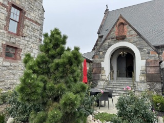 Come and tell me your dull and unexciting news 27: Calmly through the day