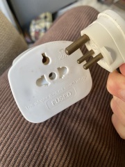Help with plug for Tiffany lamp (3 round pins)