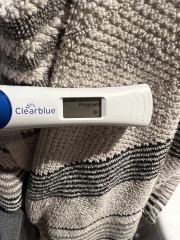 PIC TMI miscarriage / ectopic pregnancy do you think? With Pic TMI