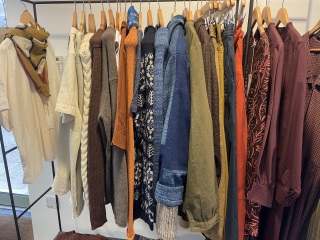 Toasties hoping for a sale while sailing into Christmas