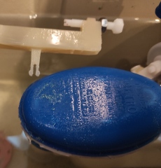 Can I fix this bit of the toilet myself???