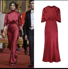 Royal Style: Never knowingly under-jewelled, let's be like Daisy and shine!