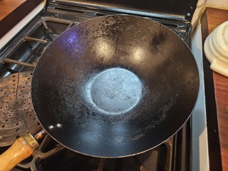 Is my wok seasoned or scuzzy?