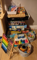 Hand hold - declutter diary