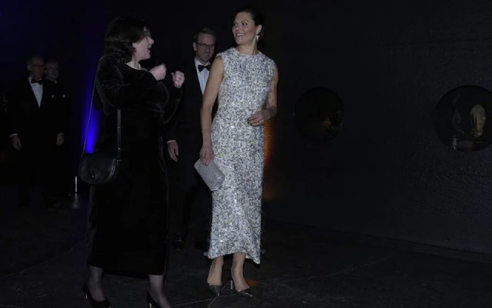 Royal Style: Never knowingly under-jewelled, let's be like Daisy and shine!