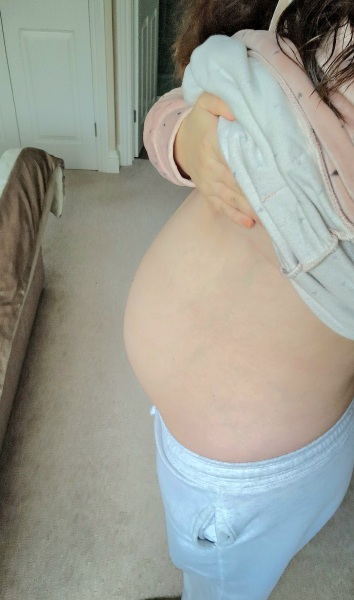18 Week Bump.  BOY OR GIRL????