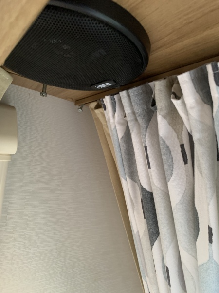 To tell my friend her ds is a shit?