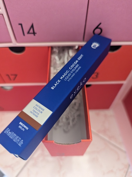 General “waifs and strays” beauty advent calendar opening thread