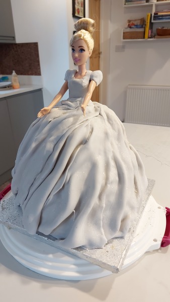 Barbie cake.