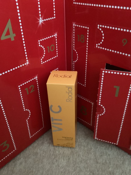 General “waifs and strays” beauty advent calendar opening thread