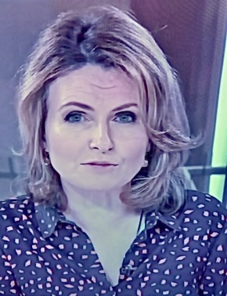 Can anyone help me find this top ?