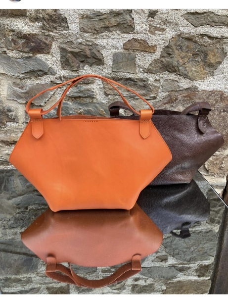 Les Parisiennes des Mamanset: On the Advent of Newness