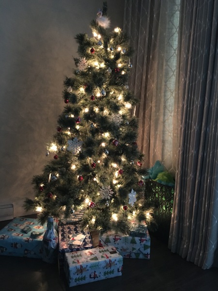 The ultimate SHOW US YOUR TREE megathread!