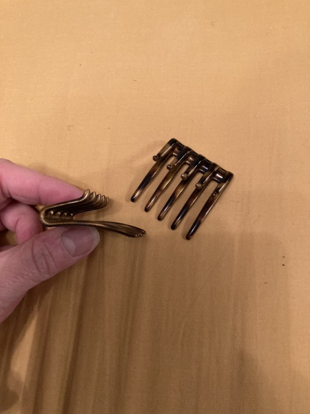 Can someone tell me how to use these, please?