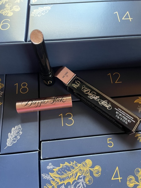 General “waifs and strays” beauty advent calendar opening thread