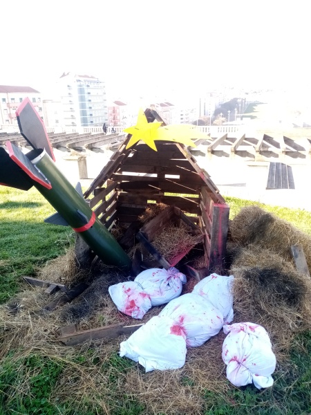 Layla Moran's family trapped in Catholic church and under attack from IDF
