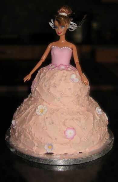 Barbie cake.