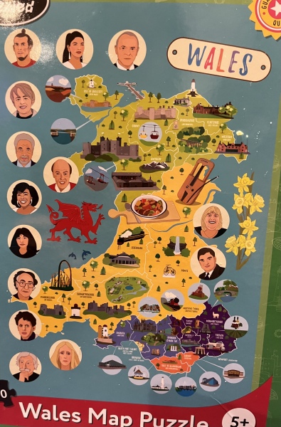 Please help name famous welsh people