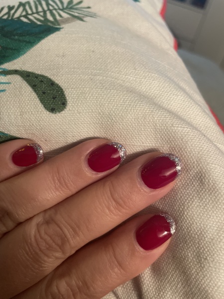 Please show me your Christmas nails?